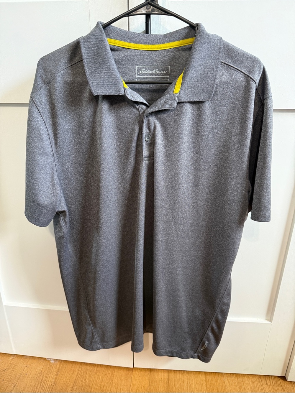 Eddie Bauer Men’s Gray Performance Polo